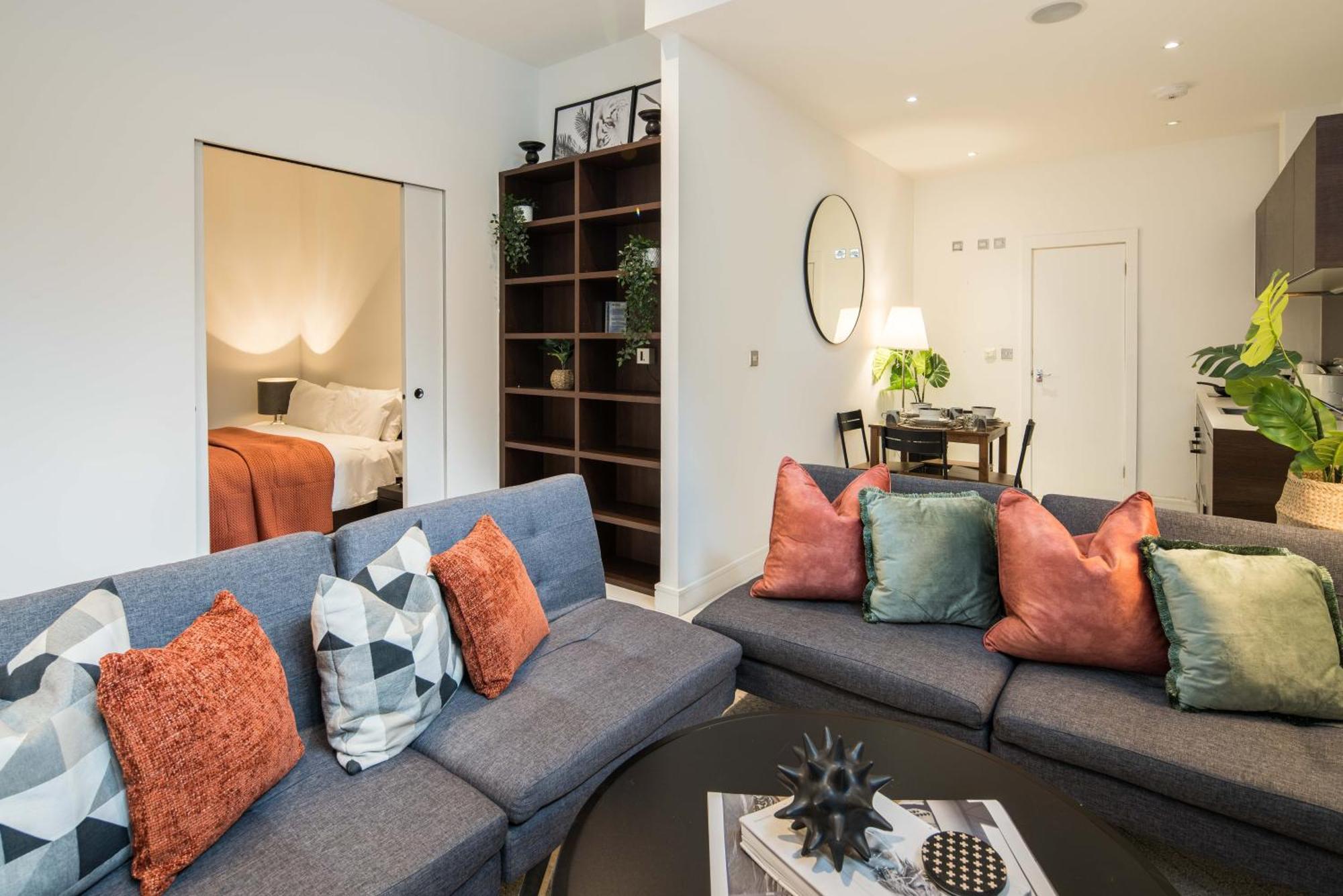 Al Central-Soho-Chinatown-Coventgarden-Cozy-Onebed Lejlighed London Eksteriør billede
