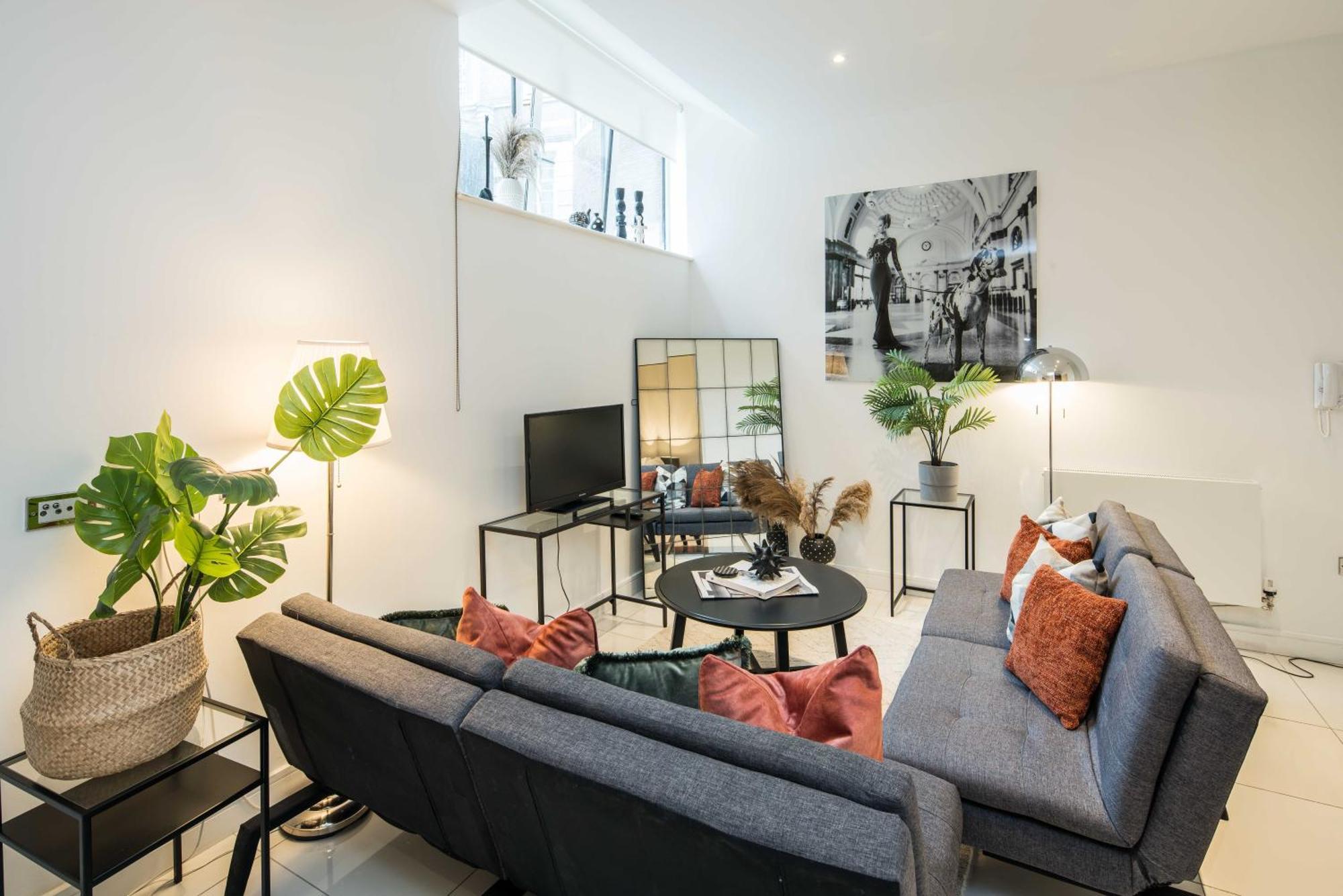 Al Central-Soho-Chinatown-Coventgarden-Cozy-Onebed Lejlighed London Eksteriør billede