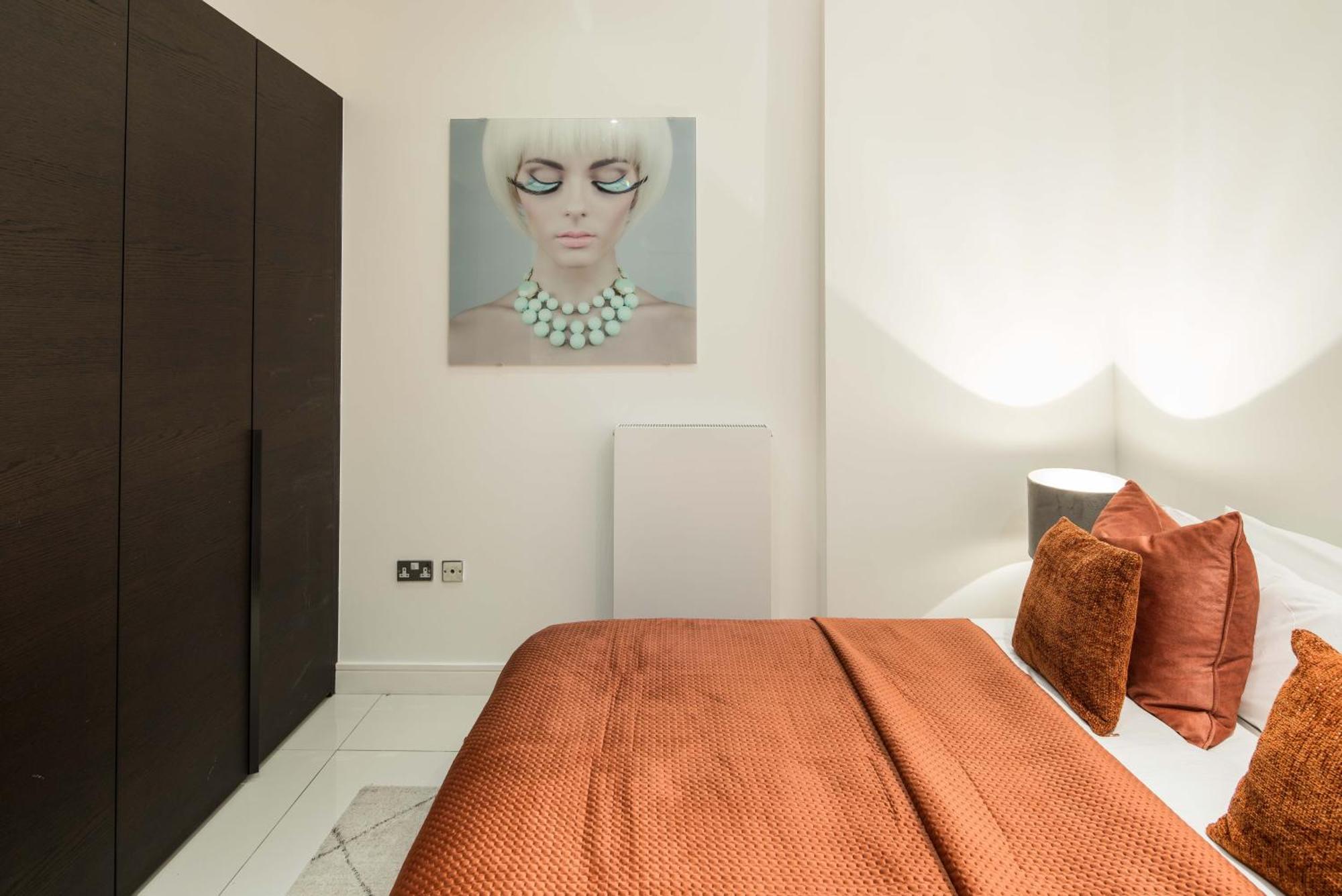 Al Central-Soho-Chinatown-Coventgarden-Cozy-Onebed Lejlighed London Eksteriør billede